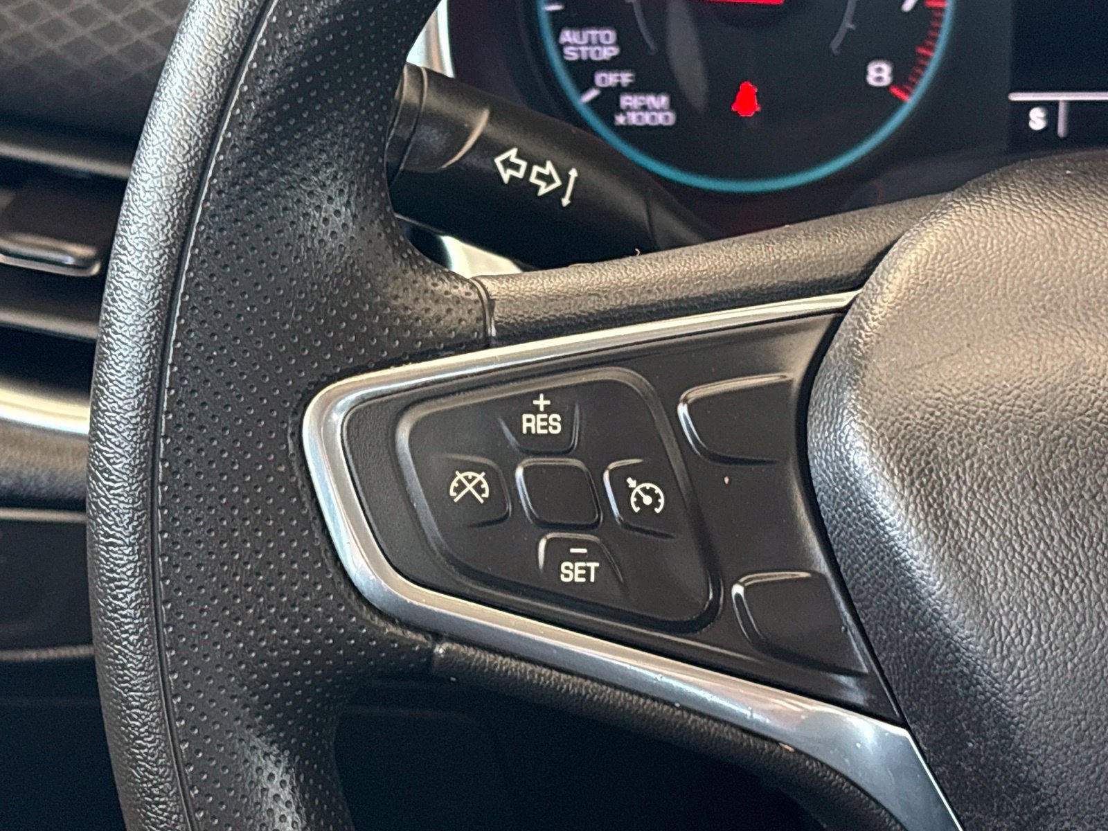 Used 2020 Chevrolet Malibu LT FWD image 23
