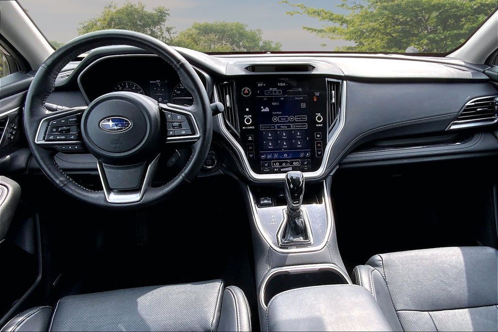 Used 2023 Subaru Outback Limited AWD/4WD image 7