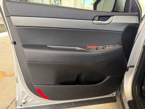 Used 2025 Hyundai Palisade SEL FWD image 34