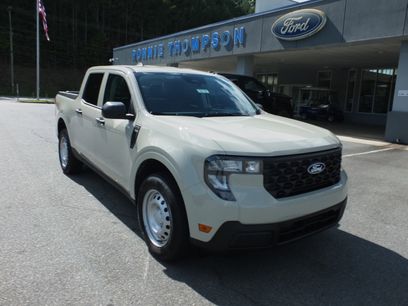 Used 2025 Ford Maverick XL w/ Equipment Group 102A