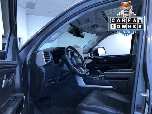 Used 2022 Toyota Tundra Limited image 2