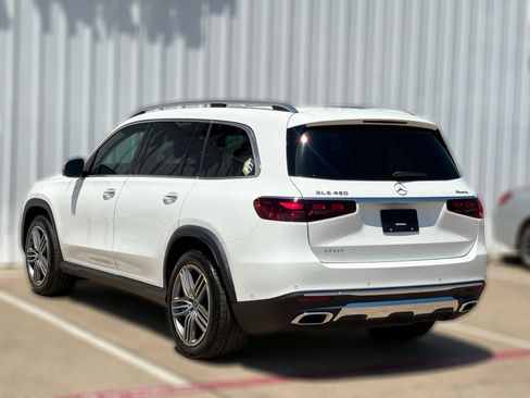Used 2024 Mercedes-Benz GLS 450 4MATIC image 6