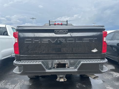 Used 2020 Chevrolet Silverado 2500 W/T image 3