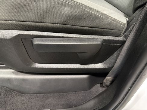 Used 2021 RAM 3500 Big Horn image 15