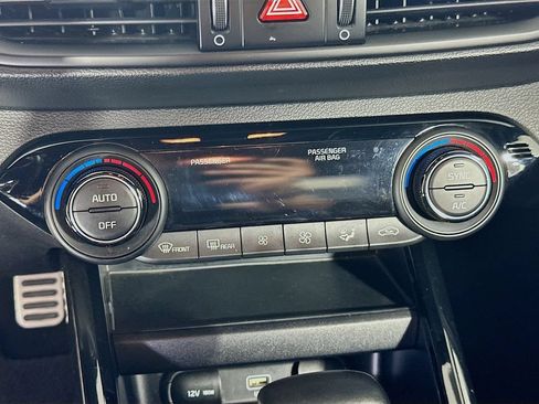 Used 2023 Kia Forte GT-Line w/ GT-Line Technology Package FWD image 18
