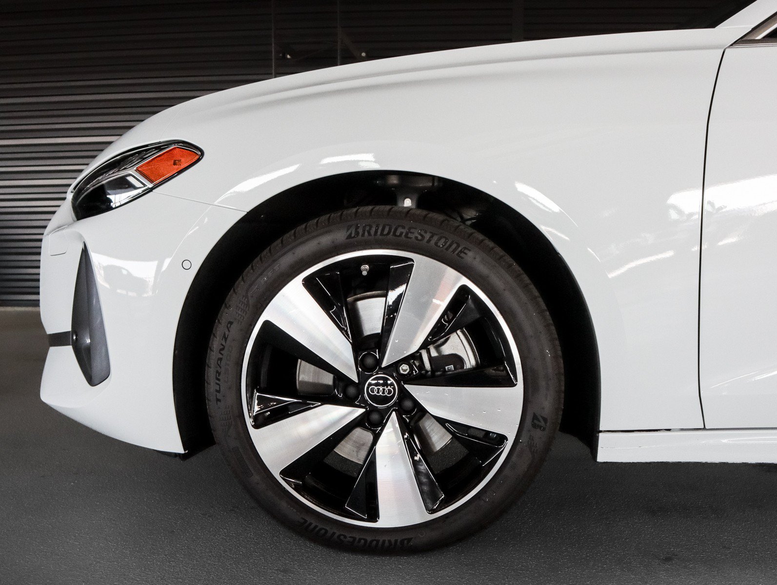 Used 2025 Audi A5 Premium Plus w/ Premium Plus AWD/4WD image 5