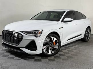Used 2022 Audi e-tron Premium Plus w/ Premium Plus Package AWD/4WD video 1