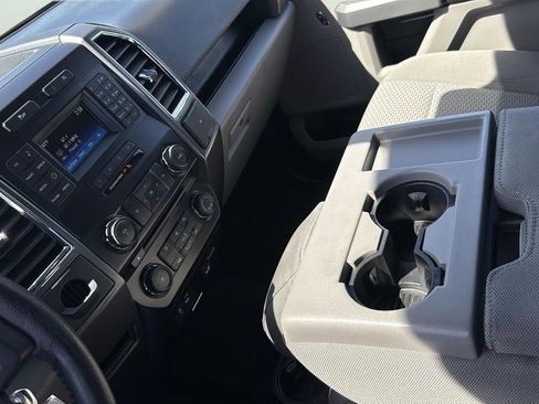 Used 2015 Ford F150 XLT w/ Equipment Group 301A Mid image 21