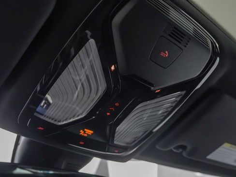 Used 2022 BMW M340i xDrive w/ Premium Package image 27