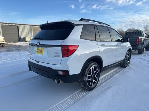 Used 2023 Honda Passport Elite image 5