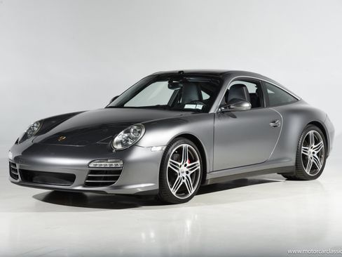 Used 2010 Porsche 911 Targa 4S AWD/4WD image 3