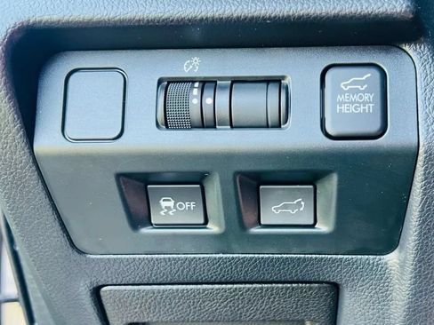 Used 2016 Subaru Forester 2.5i Limited w/ Popular Package #2 AWD/4WD image 20