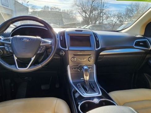 Used 2015 Ford Edge SEL w/ Equipment Group 201A image 5