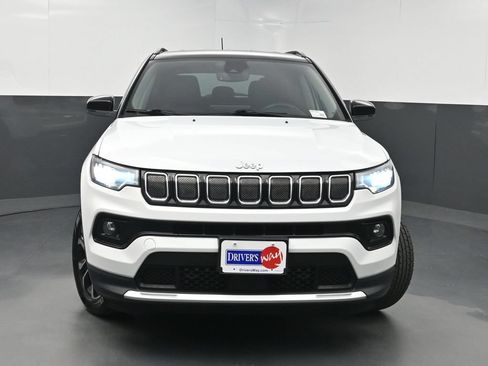 Used 2022 Jeep Compass Limited AWD/4WD image 40
