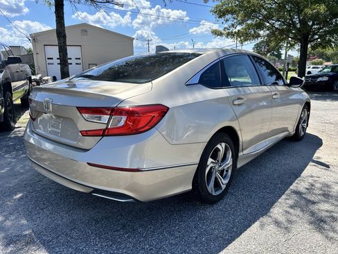 Used 2019 Honda Accord EX-L image 5