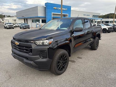 New 2026 Chevrolet Colorado W/T w/ WT Custom Package image 3