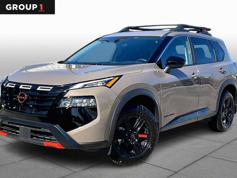 Used 2025 Nissan Rogue Rock Creek image 1