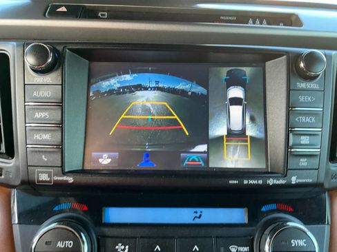 Used 2018 Toyota RAV4 Limited w/ Advanced Technology Package image 30