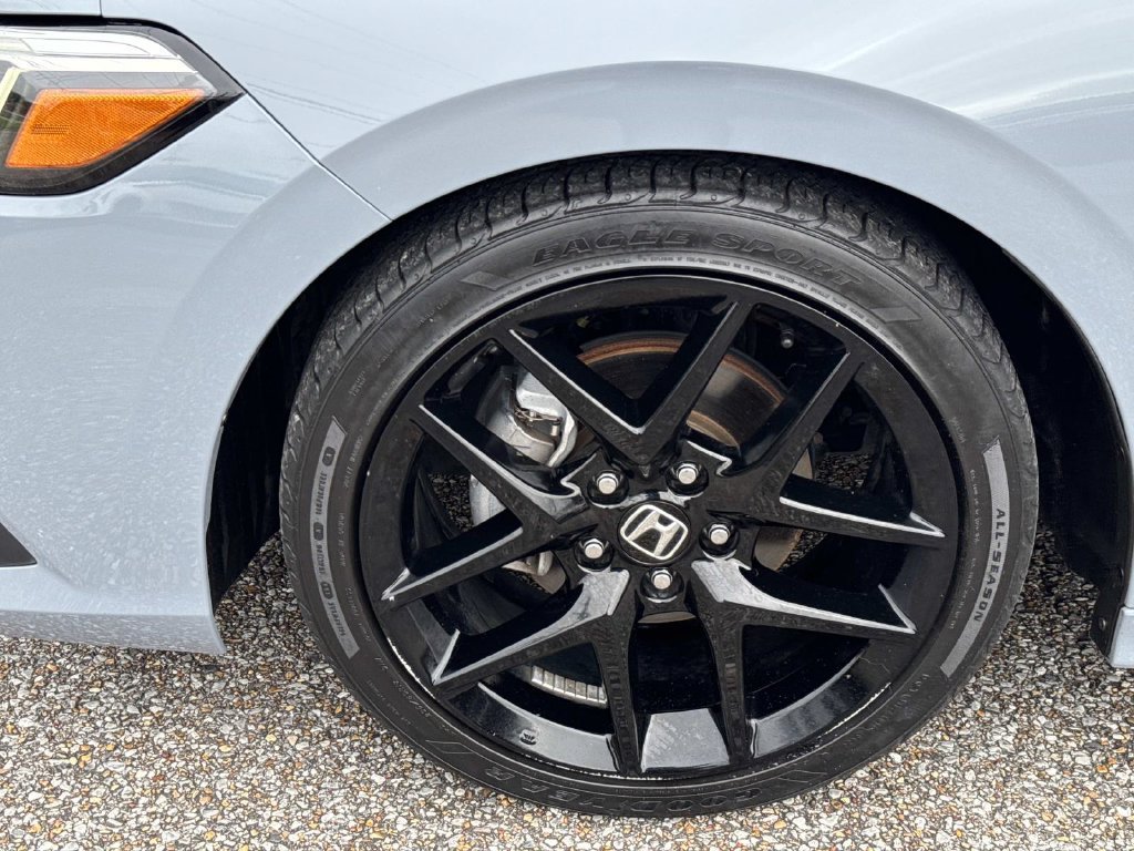 Used 2024 Honda Civic Sport image 4