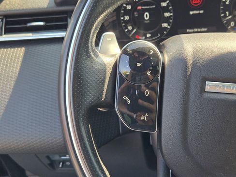 Used 2018 Land Rover Range Rover Velar R-Dynamic SE image 29