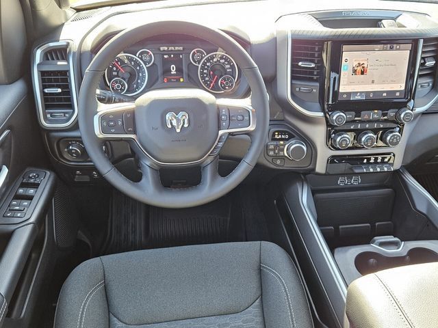 New 2026 RAM 1500 Big Horn AWD/4WD image 12