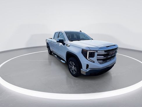 New 2026 GMC Sierra 1500 SLE AWD/4WD image 2