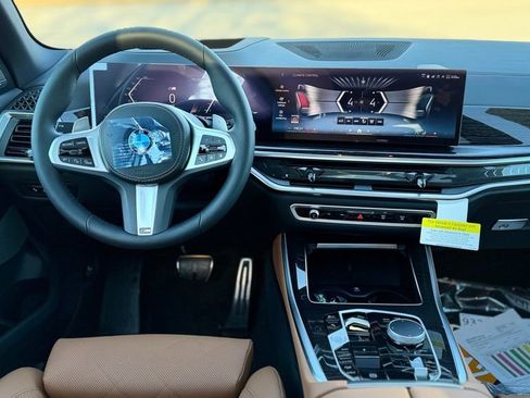 New 2026 BMW X5 xDrive40i w/ M Sport Package image 10