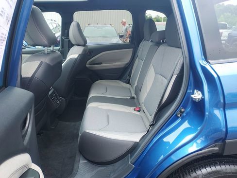 Certified 2026 Subaru Forester Premium AWD/4WD image 31