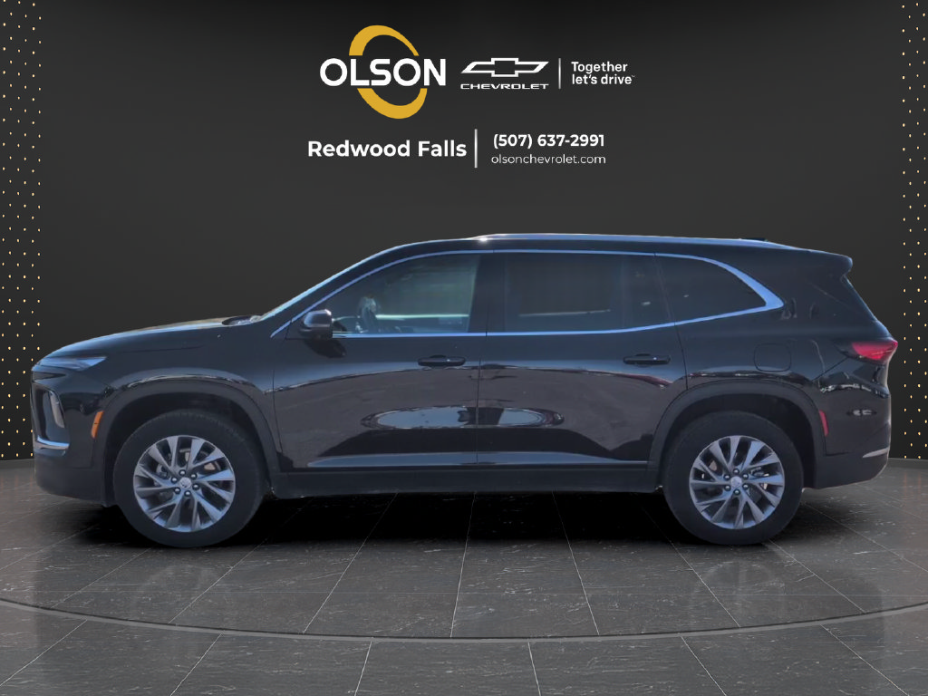 Used 2026 Buick Enclave Preferred AWD/4WD image 2