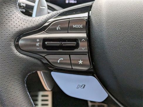 Used 2025 Hyundai Elantra N image 30