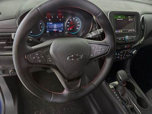 Used 2023 Chevrolet Equinox RS image 14