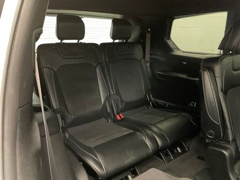 Certified 2021 Jeep Grand Cherokee L Laredo AWD/4WD image 27
