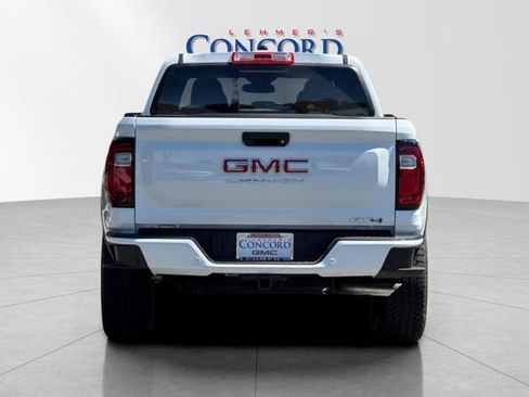 New 2026 GMC Canyon AT4 AWD/4WD image 5