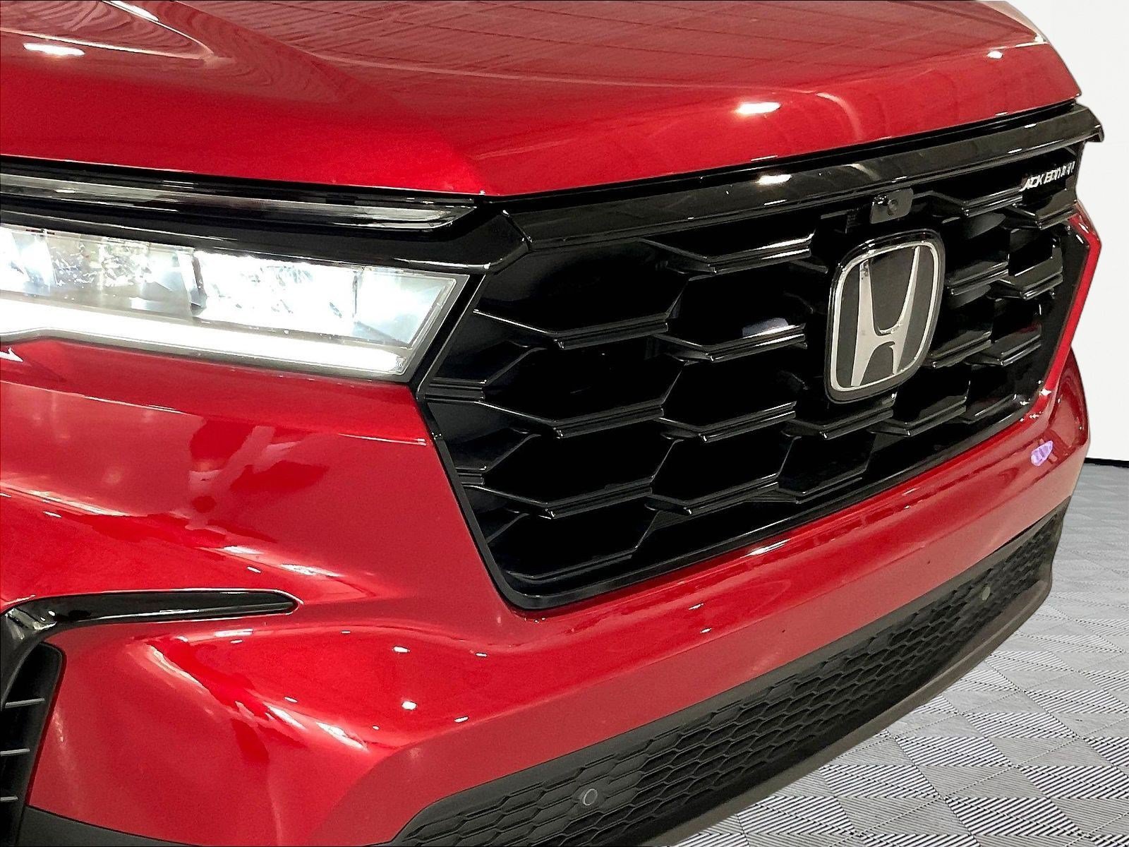 Used 2025 Honda Pilot Black Edition image 34