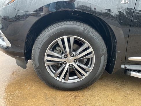 Used 2020 INFINITI QX60 Luxe w/ Essential Package image 5