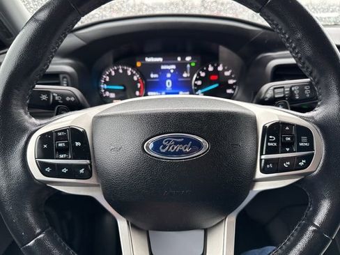 Used 2021 Ford Explorer XLT w/ Class III Trailer Tow Package image 31
