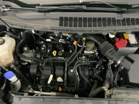 Used 2019 Ford Edge Titanium image 41