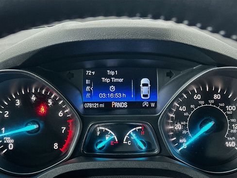 Used 2017 Ford Escape Titanium image 19