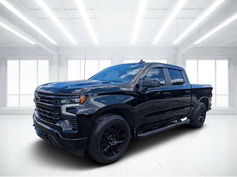 Used 2023 Chevrolet Silverado 1500 RST w/ Rally Edition AWD/4WD image 7