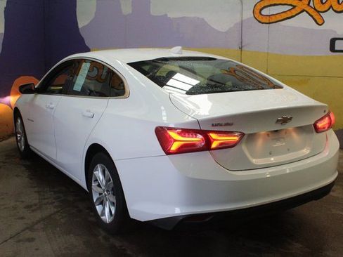 Used 2022 Chevrolet Malibu LT image 6