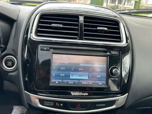 Used 2015 Mitsubishi Outlander Sport SE AWD/4WD image 16