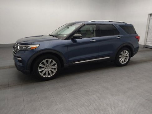 Used 2020 Ford Explorer Limited w/ Class III Trailer Tow Package RWD image 2