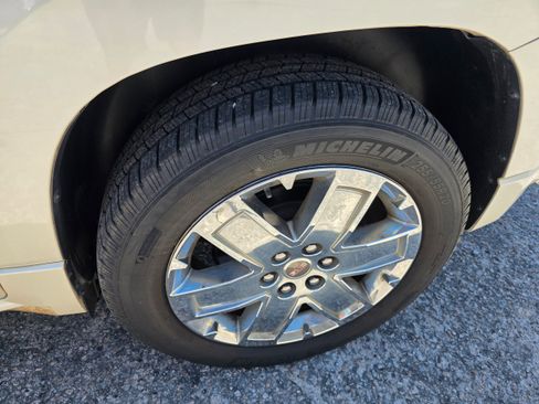 Used 2015 GMC Acadia Denali FWD image 15
