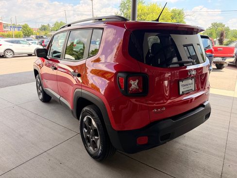 Used 2017 Jeep Renegade Sport w/ Power & Air Group AWD/4WD image 5