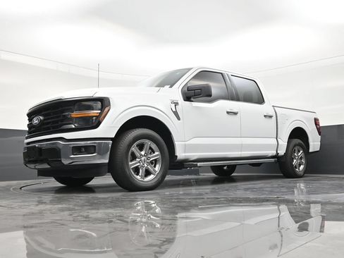 Used 2025 Ford F150 XLT w/ Equipment Group 301A Standard RWD image 20