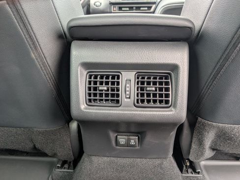 Used 2026 Toyota Camry SE FWD image 7