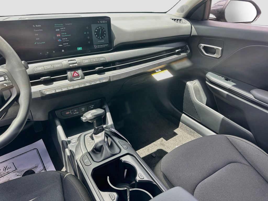 New 2026 Kia K4 FWD image 21