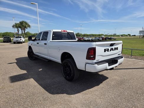 New 2026 RAM 2500 Tradesman AWD/4WD image 5