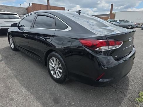 Used 2018 Hyundai Sonata SE w/ Cargo Package FWD image 8