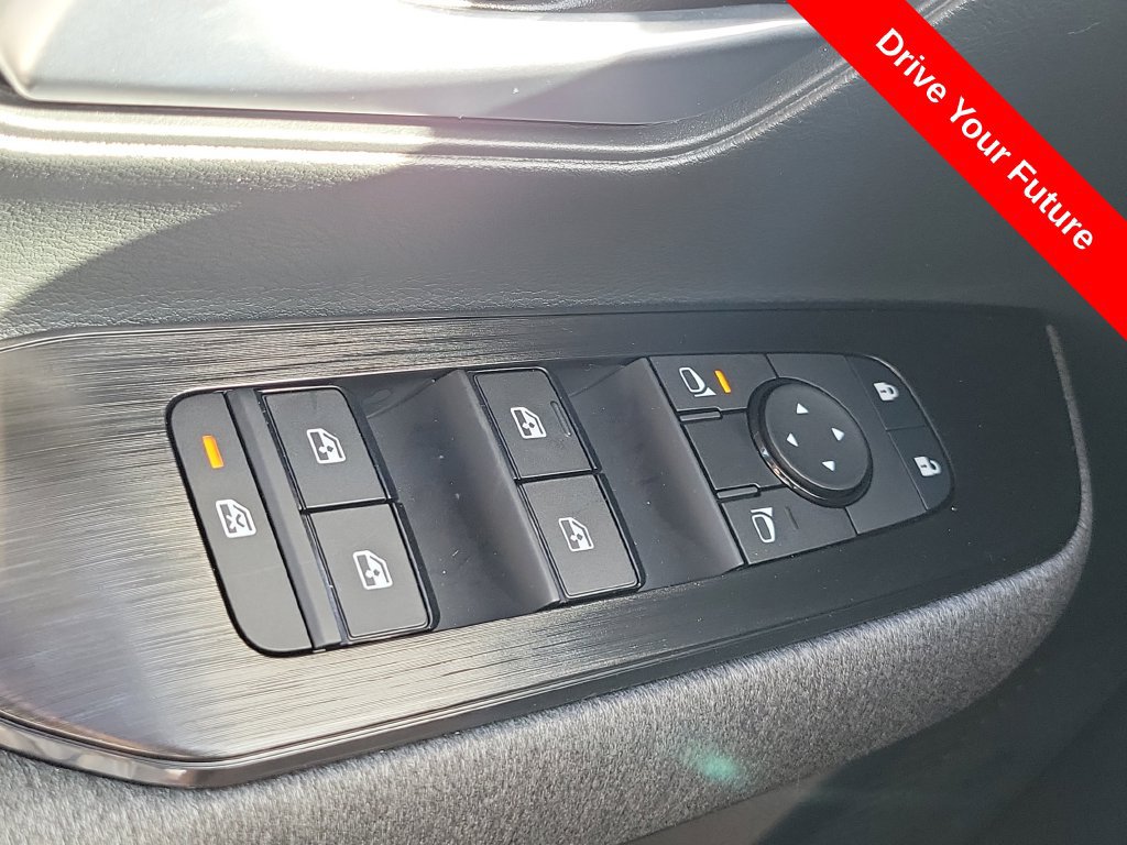 Used 2026 Nissan Kicks SV w/ SV Premium Package FWD image 17